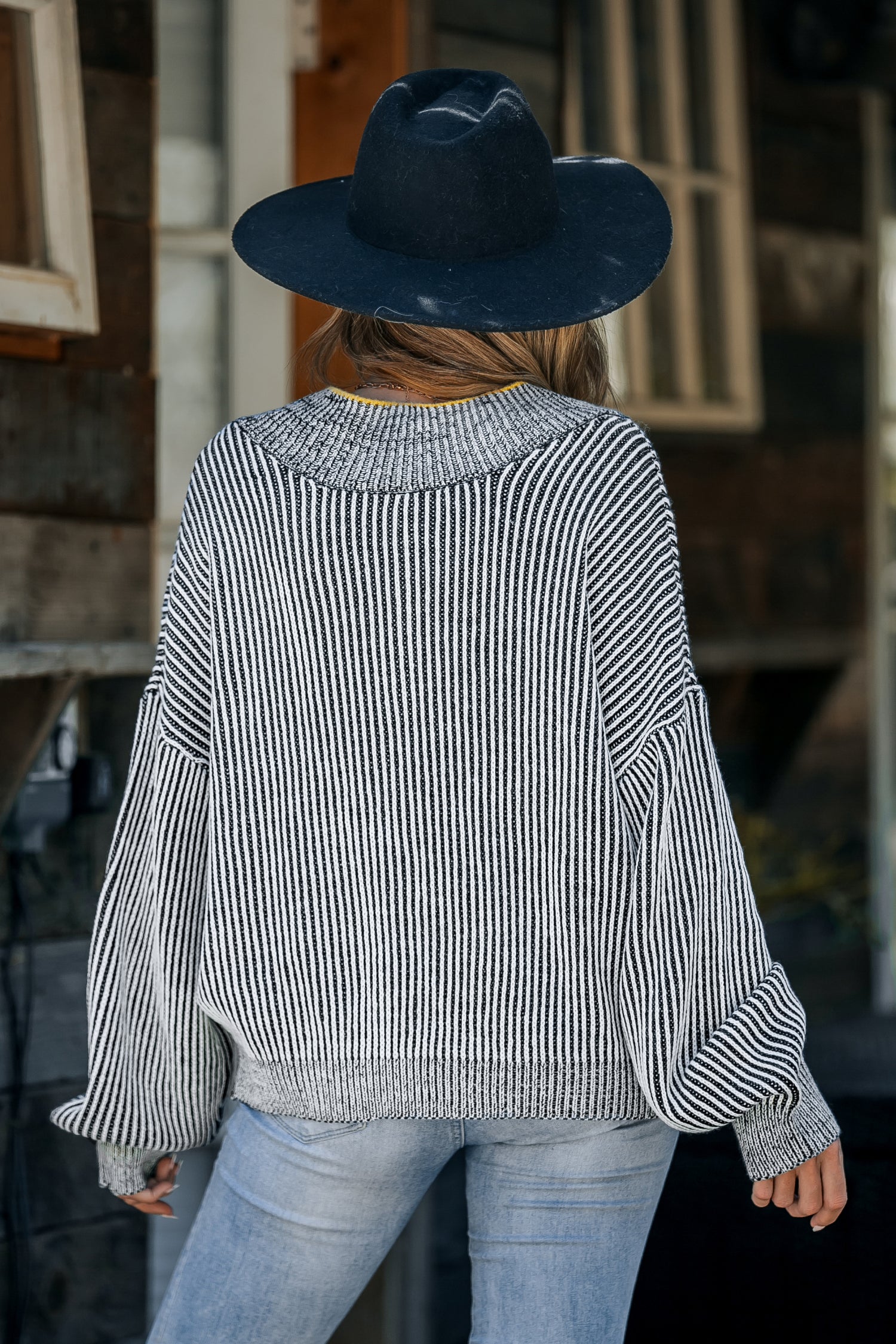 Black & White Stripe V-Neck Long Sleeve Sweater