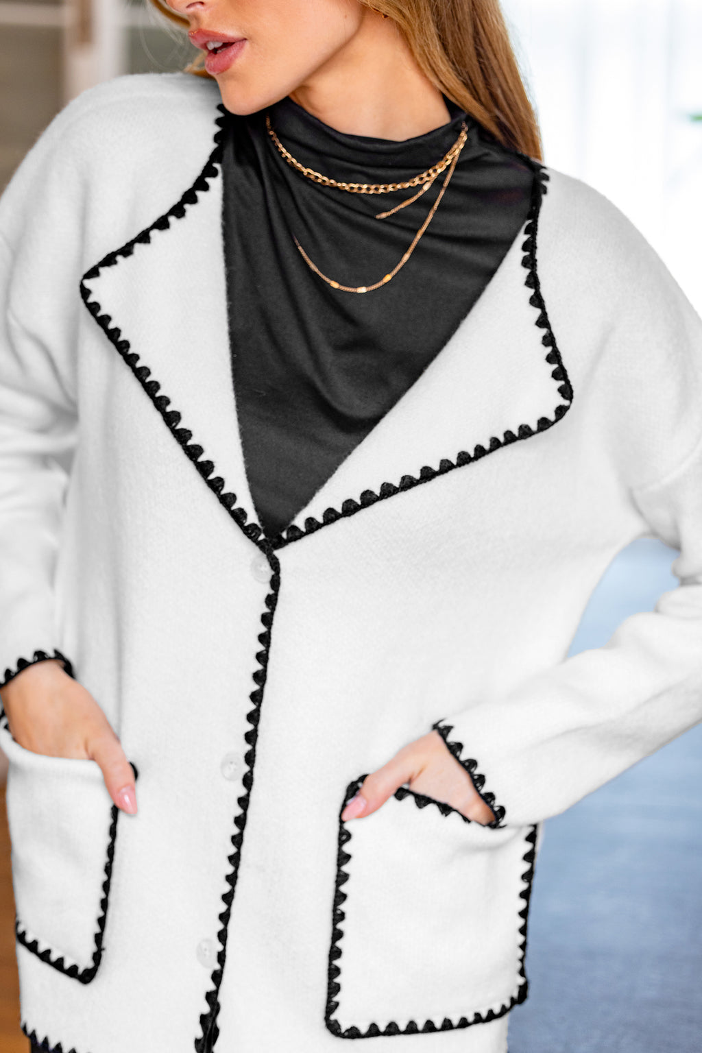Linework White Cardigan