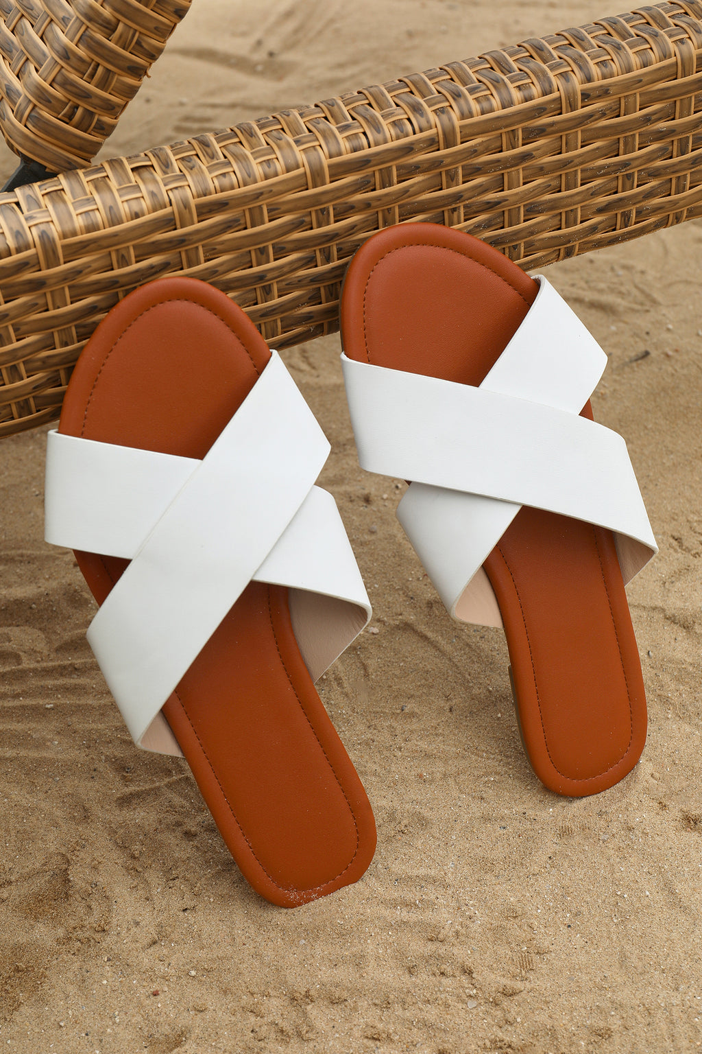 Cool Coast White Sandal